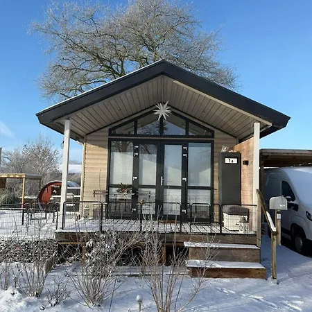 Tinychalet-eider